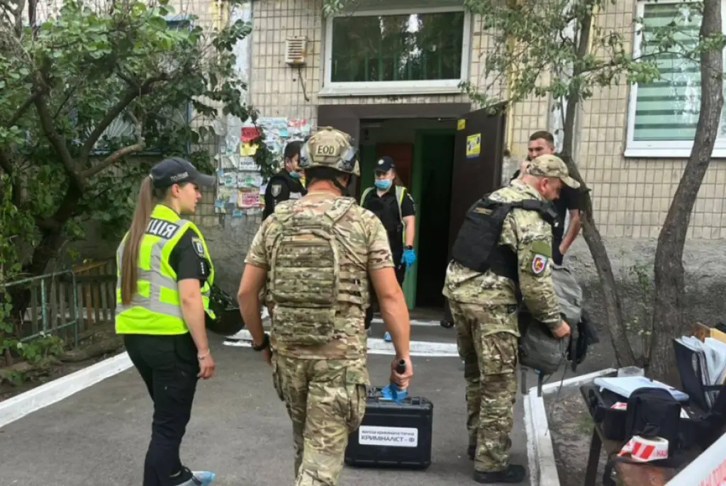 Вибух гранати у столичній багатоповерхівці: двоє загиблих і постраждалий