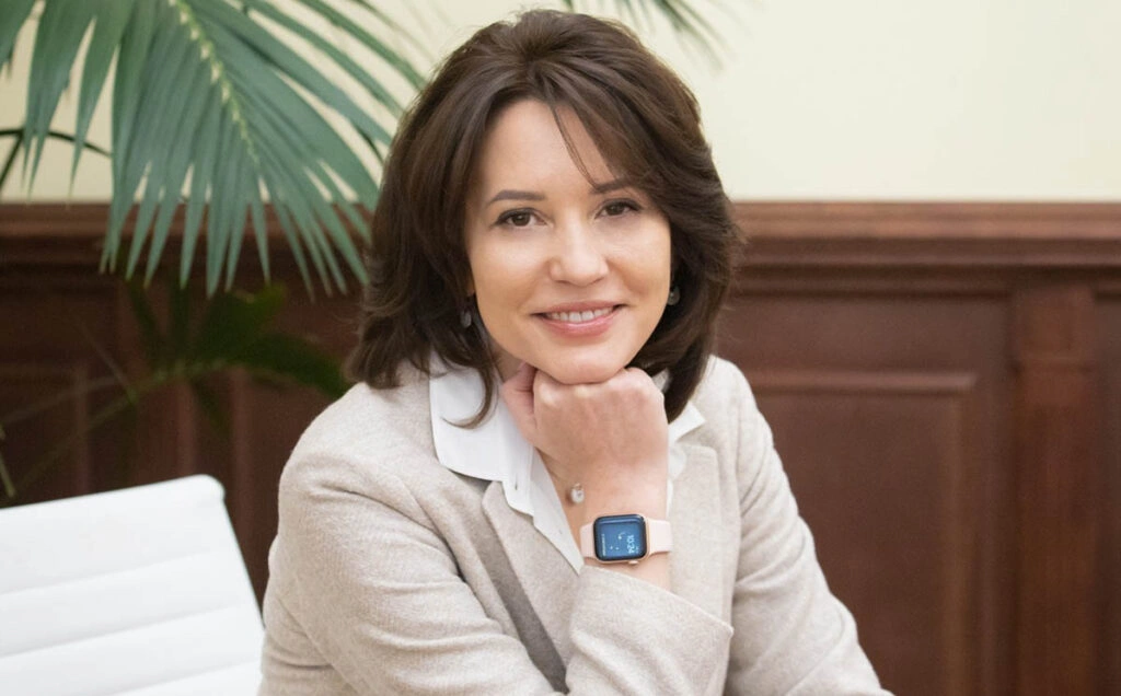 Космічні зарплати у КМДА: скільки заробляє заступниця Кличка Марина Хонда та її команда