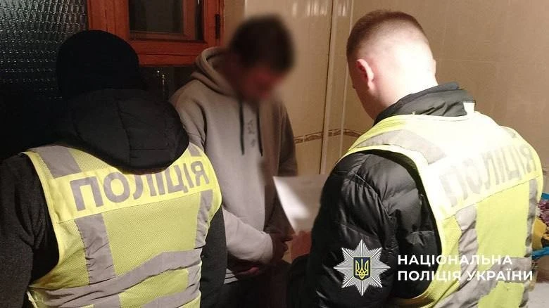 У Києві після нападу нетверезої компанії ветеран опинився в реанімації