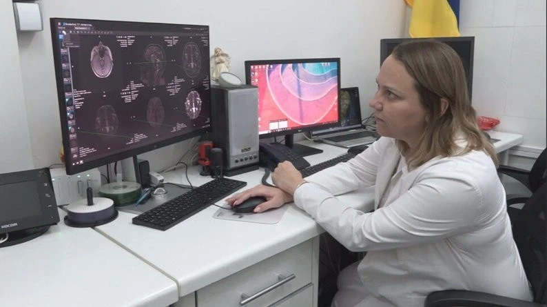 Інститут серця в Києві забезпечує роботу під час блекаутів завдяки резервному живленню