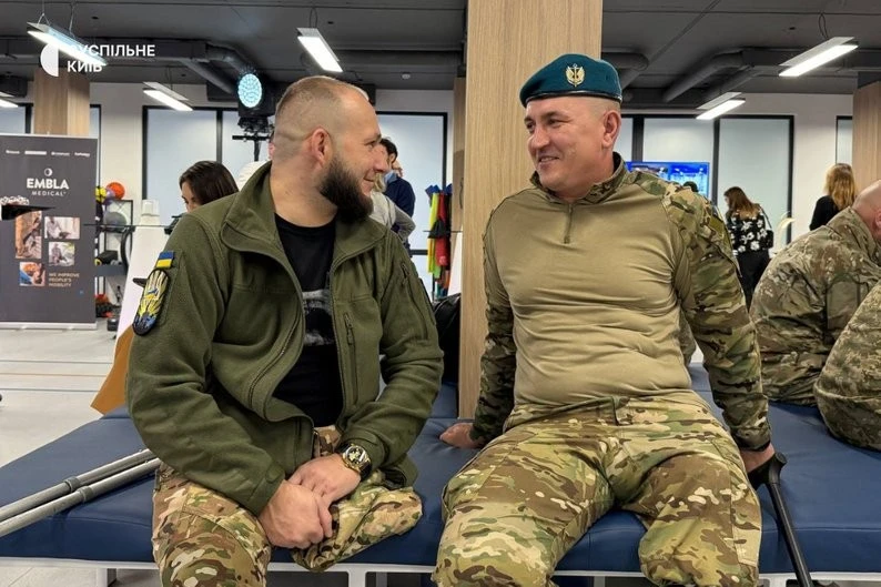 У Києві запрацював міжнародний центр MCOP, що протезуватиме військових і цивільних
