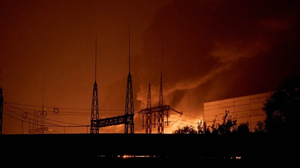 У Києві презентують фотовиставку про людей, які тримають країну у світлі
