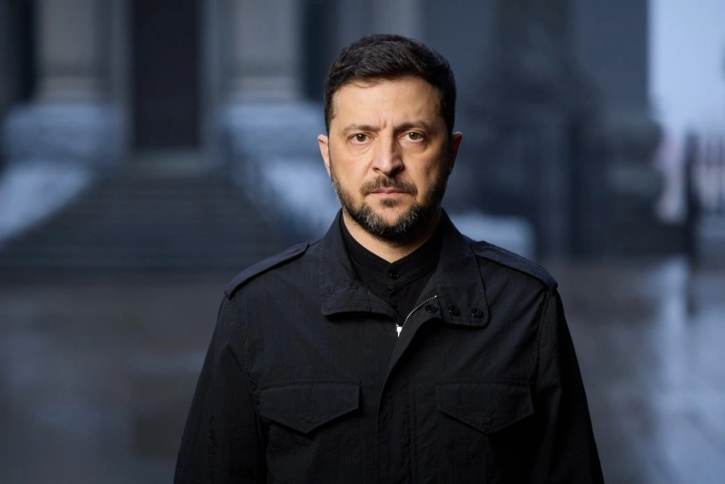 Зеленський наголосив на необхідності гідного завершення війни під час зустрічі з Макроном