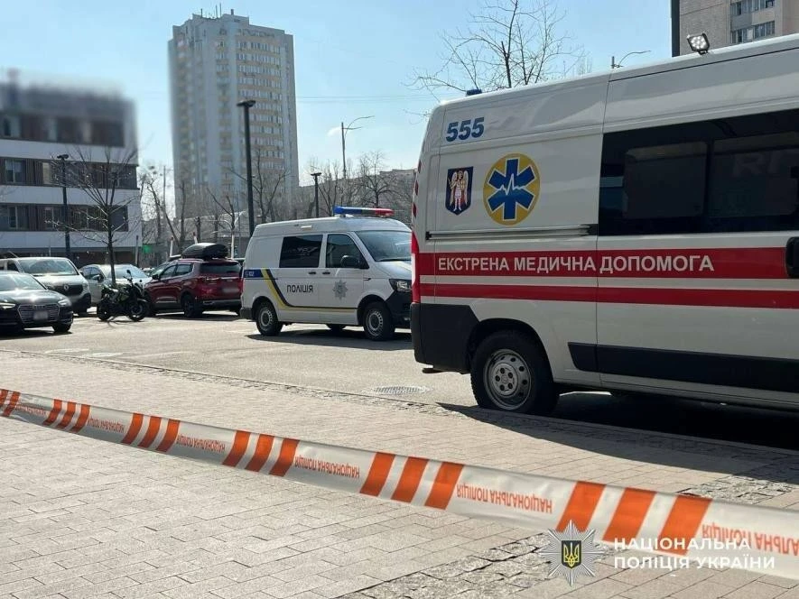 У Києві триває розслідування смерті 7-річного хлопчика після наркозу: анестезіологині оголошено підозру