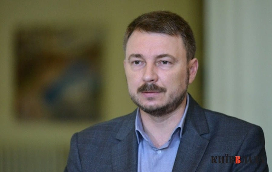 Ліфти за завищеними кошторисами: аудит у Києві зафіксував мільйонні втрати та приписки в роботах