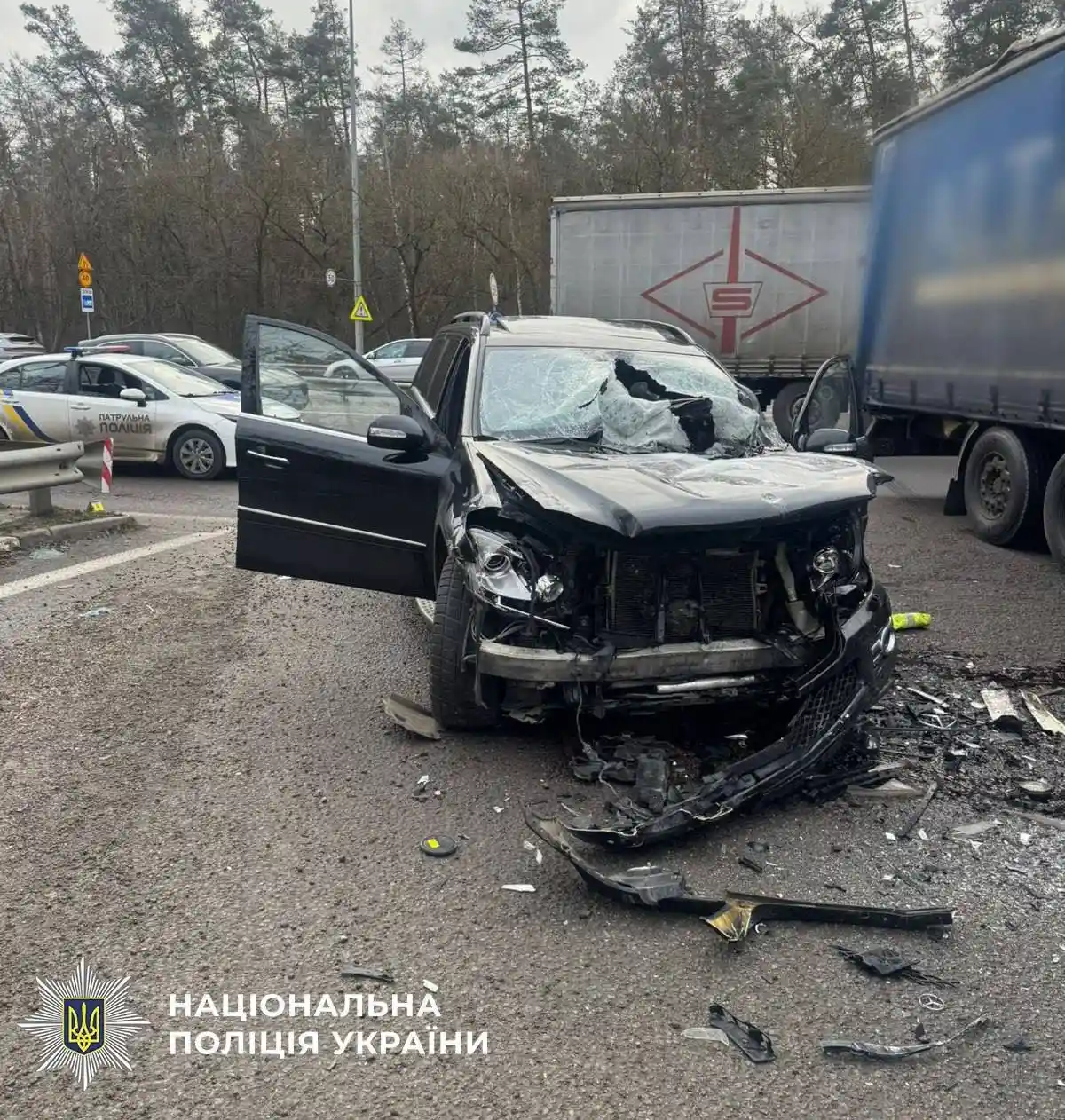 Ранкова аварія на Берестейському шосе: у Києві загинув підліток, четверо дітей у лікарні