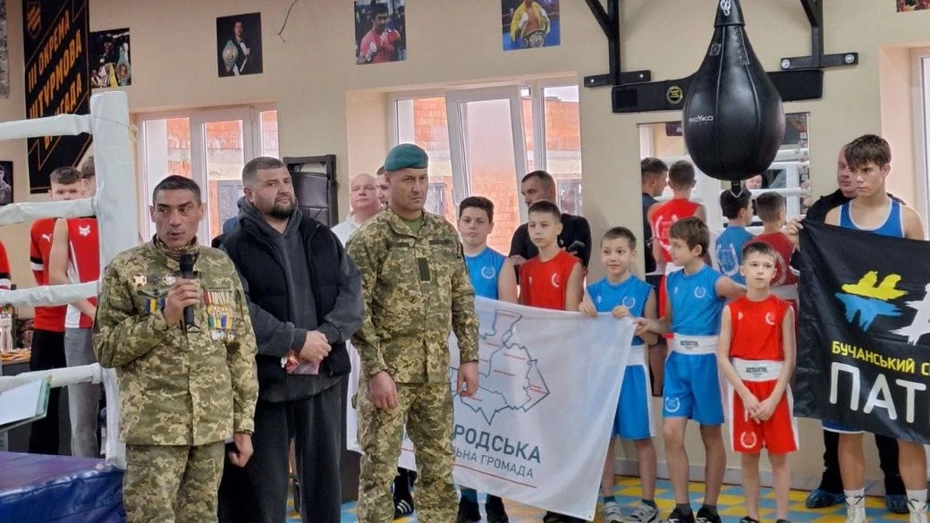 У Макарівській громаді відновили боксерський клуб, який став символом пам’яті та сили