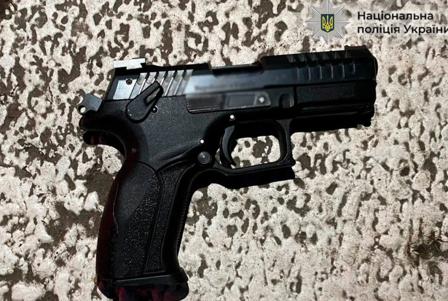 Нічна поїздка обернулася нападом: у столиці затримали агресивних пасажирів