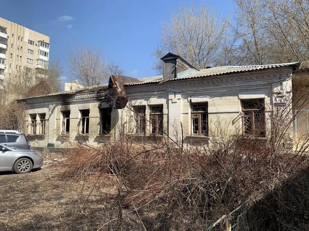Садиба на продаж вогнем: що стоїть за серією пожеж у будинку Сидорова на Ярославовому Валу