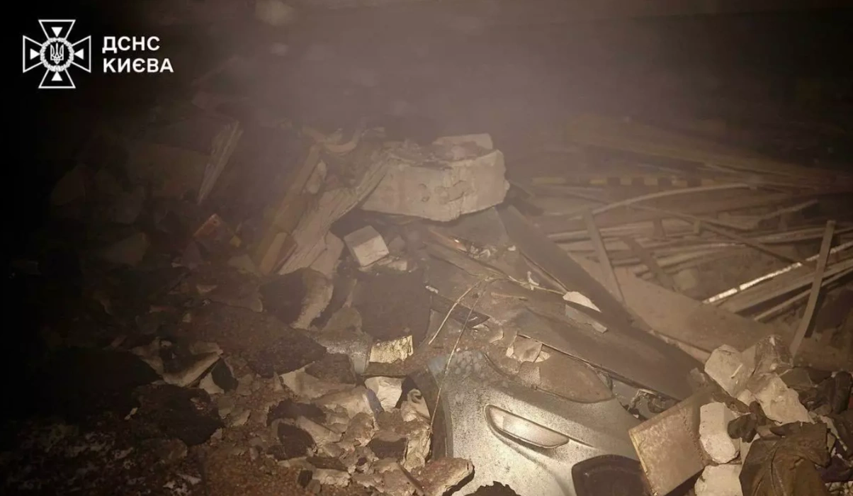 Нічна негода на Київщині залишила без світла громади та паралізувала дороги