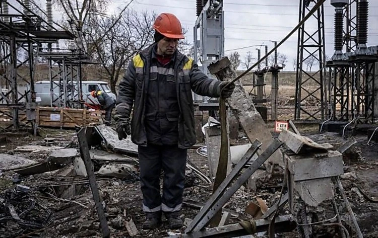 Київ тримає мінус: 14 січня столиця пройде день під суцільною хмарністю