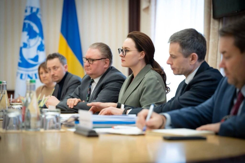 Тепло на межі виживання: київські оранжереї борються за життя тисяч рослин