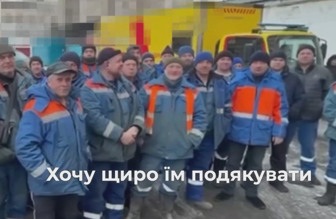 Київ накрив густий смог: жителям радять залишатися вдома