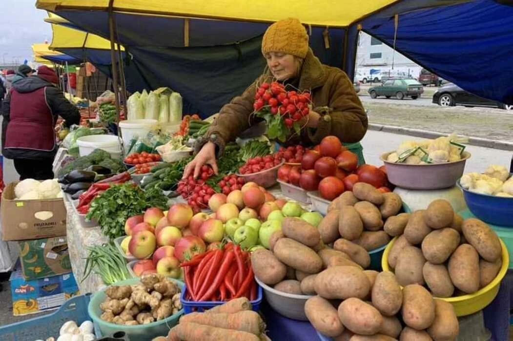 Київ накрив густий смог: жителям радять залишатися вдома