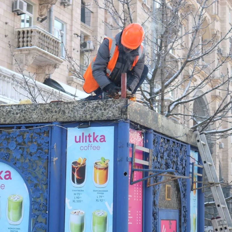 Ніч під ударами: Дніпропетровщина пережила масовану атаку з пораненими і руйнуваннями