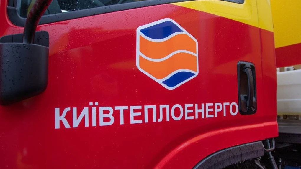 Обшуки після обстрілу: КМДА і СБУ по-різному оцінюють вплив на відновлення тепла в Києві