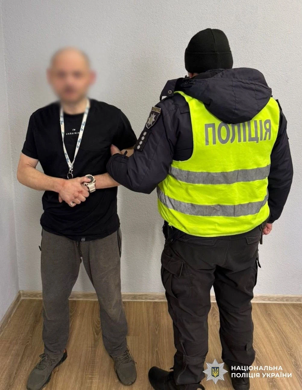 У столиці пошкодили меморіальну дошку полеглому військовому: поліція встановила порушника