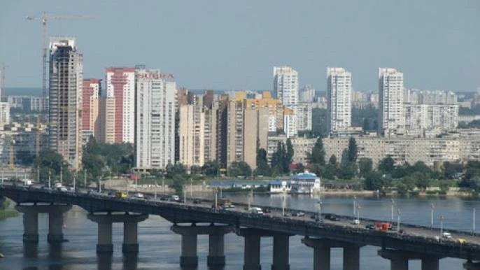 Фейкові вибухи у столиці: муніципальна влада спростувала чутки про інцидент на лівому березі