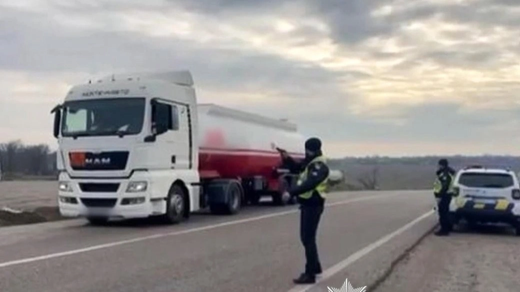 Київські автошляхи захищають від перевантаження: в області стартували масштабні перевірки фур