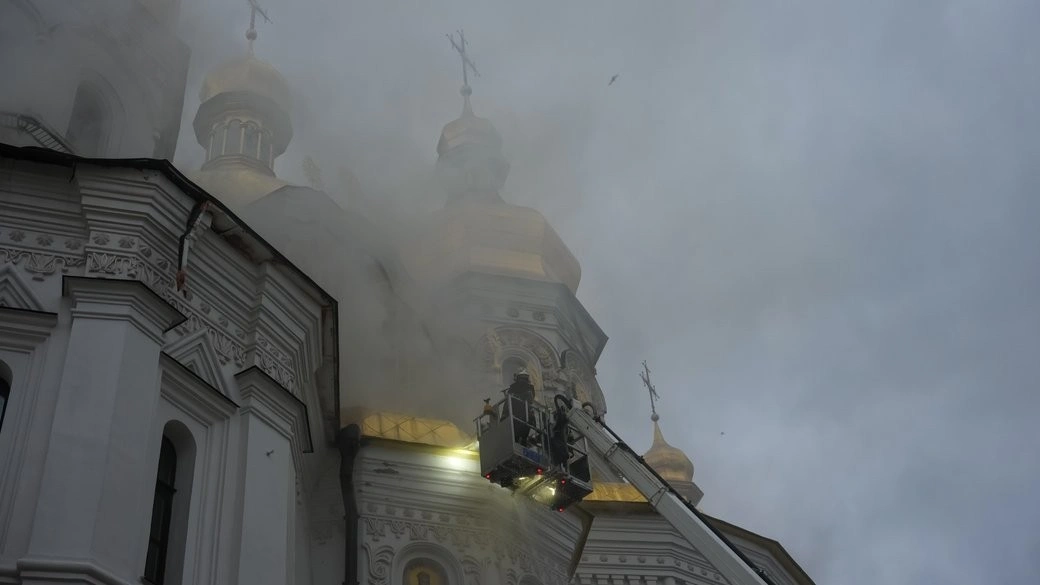 Руйнування святині під захистом Гаазької конвенції: ЮНЕСКО вимагає покарати РФ за удар по Лаврі
