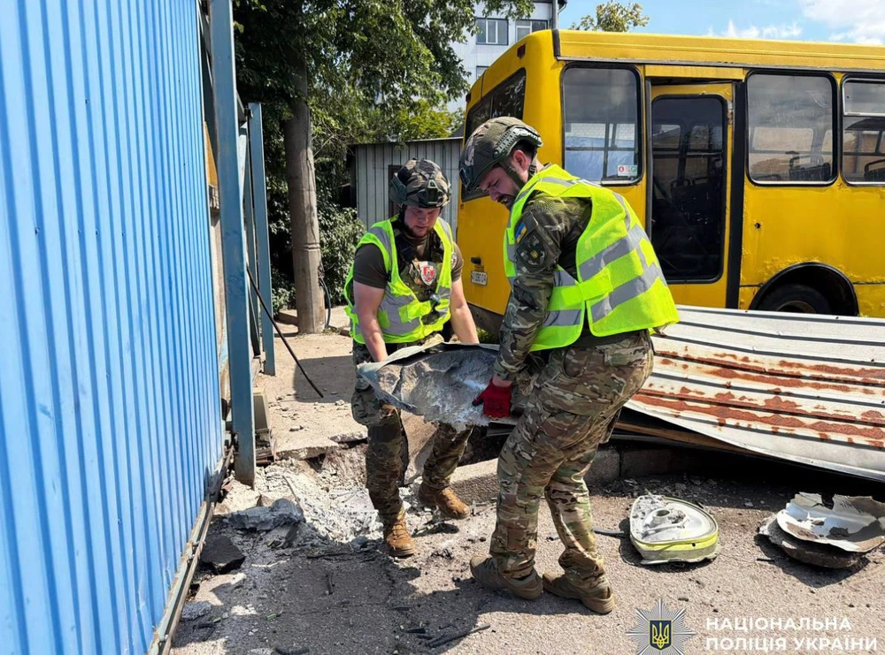 Смертельна знахідка у Дарницькому районі: вибухотехніки ліквідували бойову частину С-400