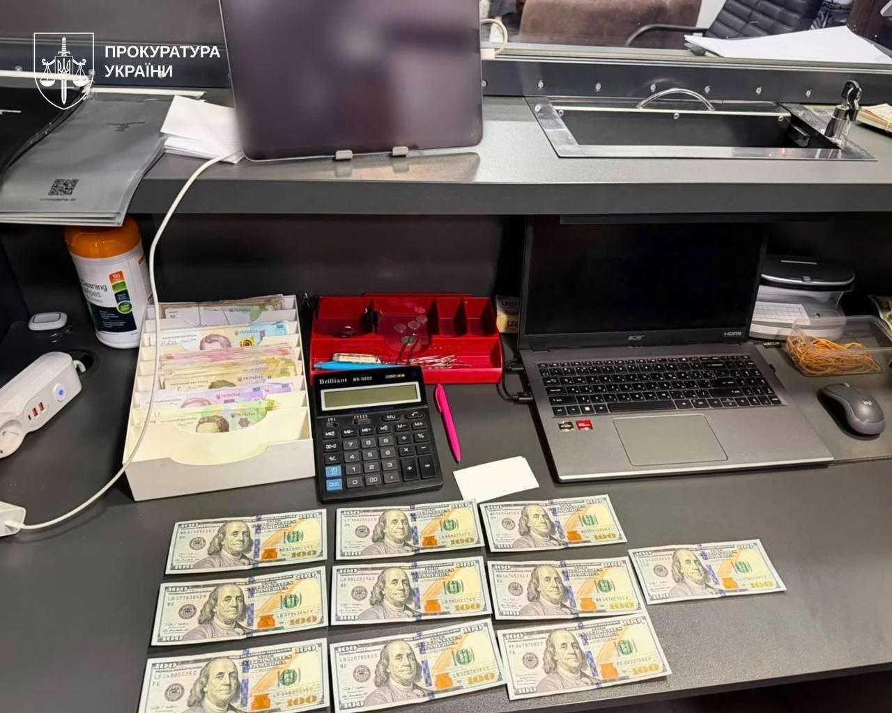Продаж чужої перемоги за криптовалюту: у столиці викрили шахрайську схему адвоката